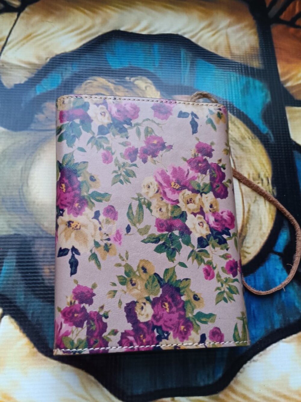 NWT Leather Journal Carmona Antique Rose by Patricia Nash - Picture 5 of 6